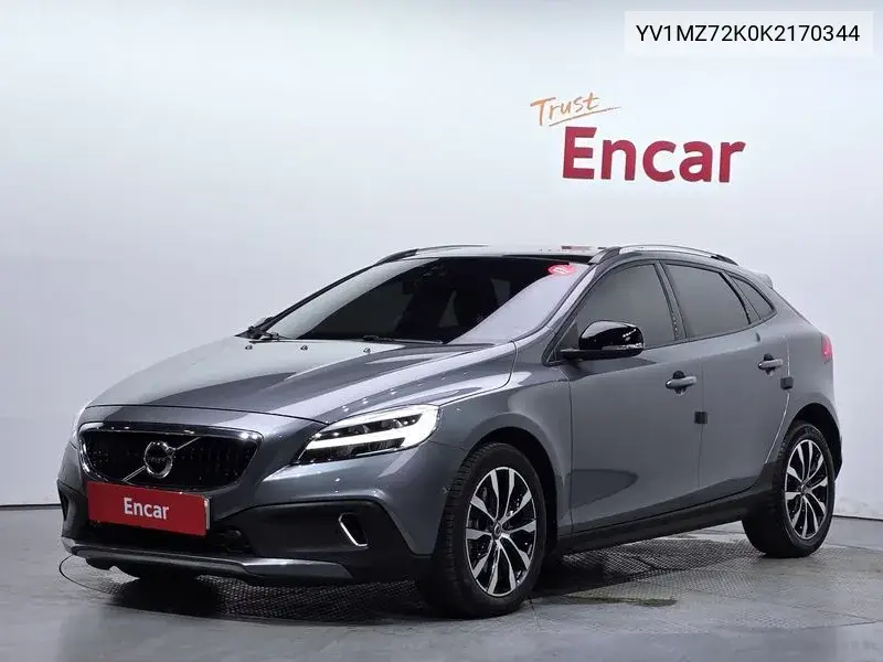 2018 V40 Cross Country D3