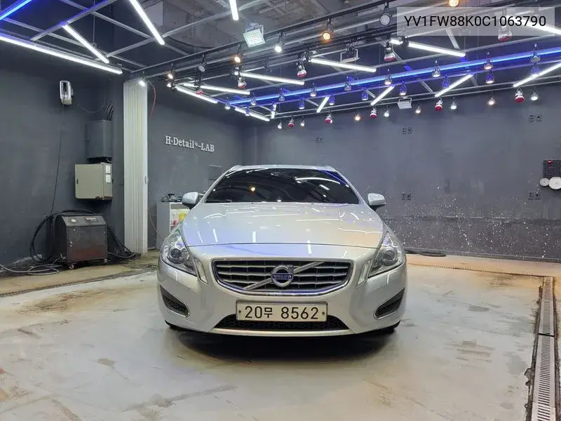 2012 V60 D3 1St Generation
