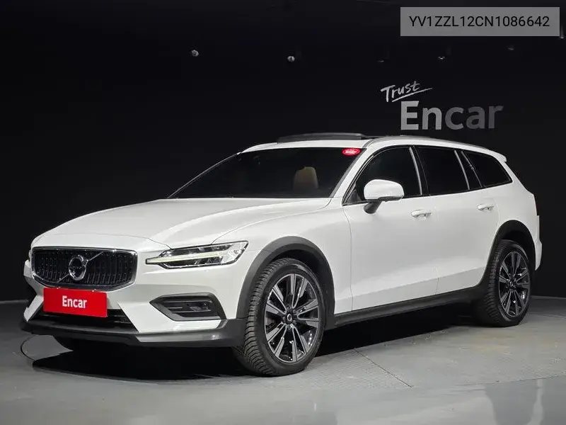 2021 V60 Cross Country 2Nd Generation B5 Pro Awd