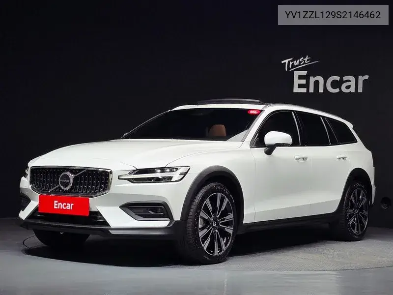 2025 V60 Cross Country 2Nd Generation B5 Ultra Awd
