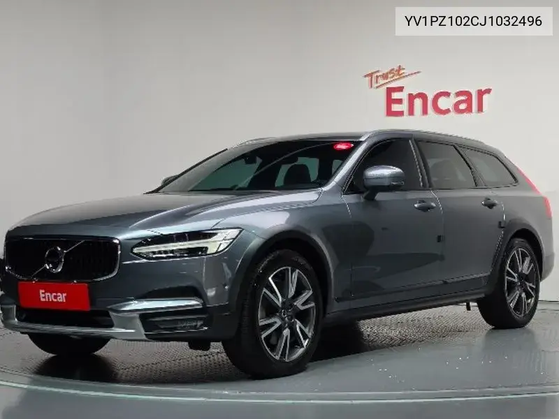 2018 V90 Cross Country T5 Pro Awd