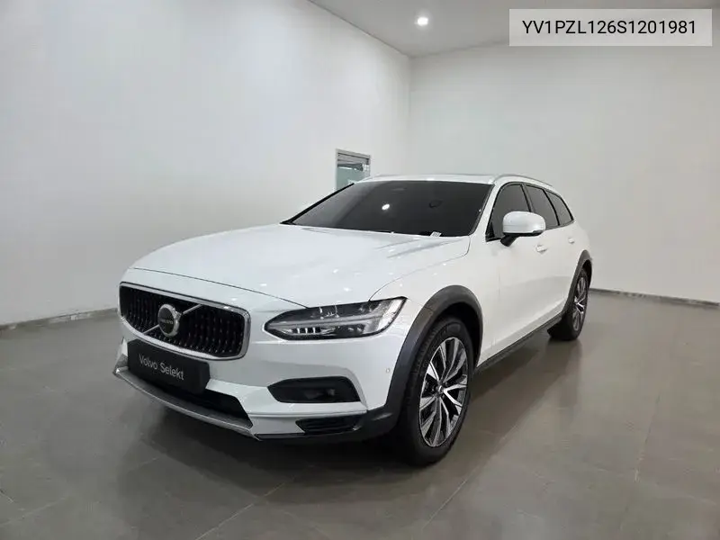 2025 V90 Cross Country B5 Ultra Awd