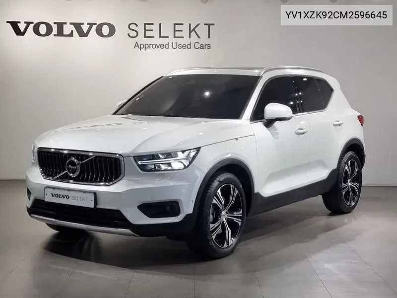 2021 Xc40 B4 Inscription