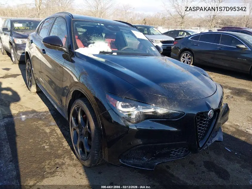 Alfa Romeo Stelvio (Stelvio)