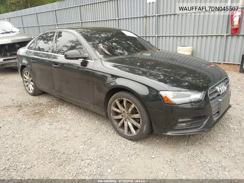 Audi A4 (B8)