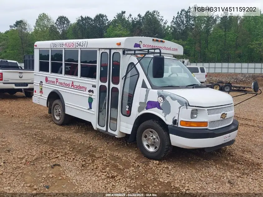 Chevrolet Express (II)