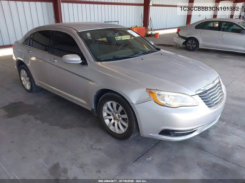 Chrysler 200 (I)