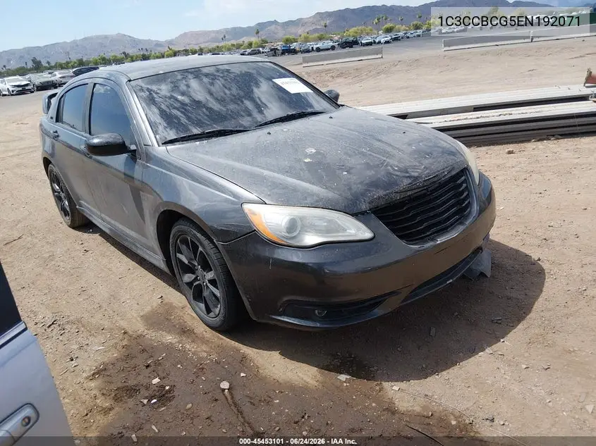 Chrysler 200 (I)