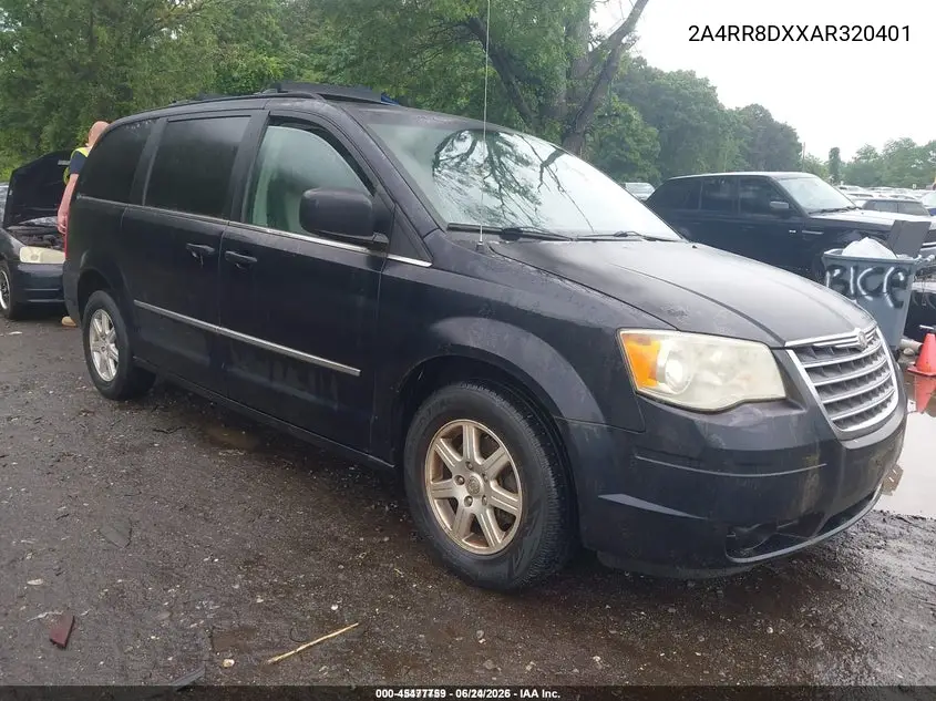 Chrysler Town & Country (V)