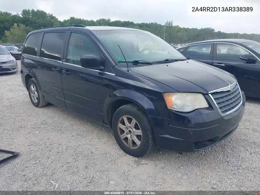 Chrysler Town & Country (V)