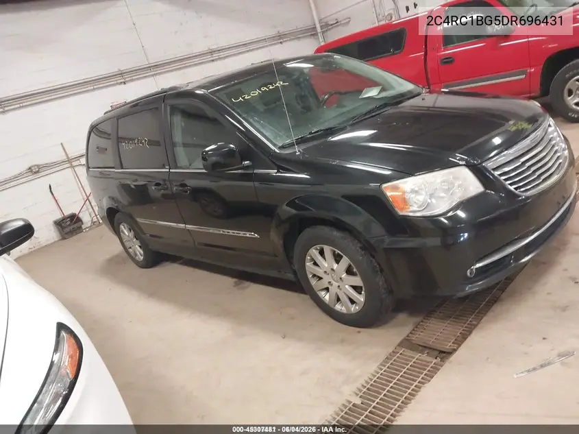 Chrysler Town & Country (V)