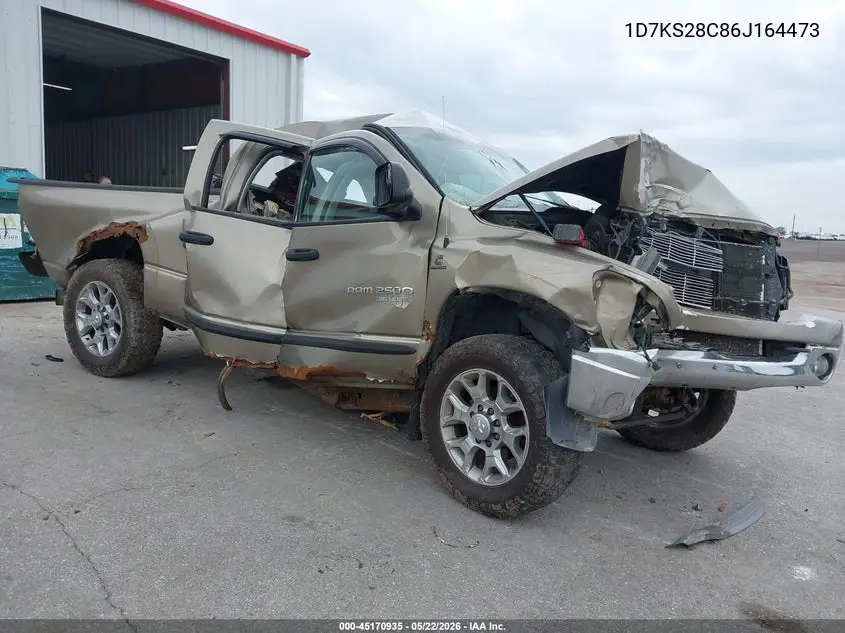 Dodge RAM (DR)
