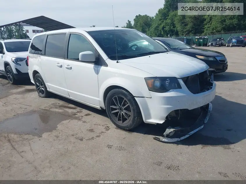 Dodge Caravan (V)