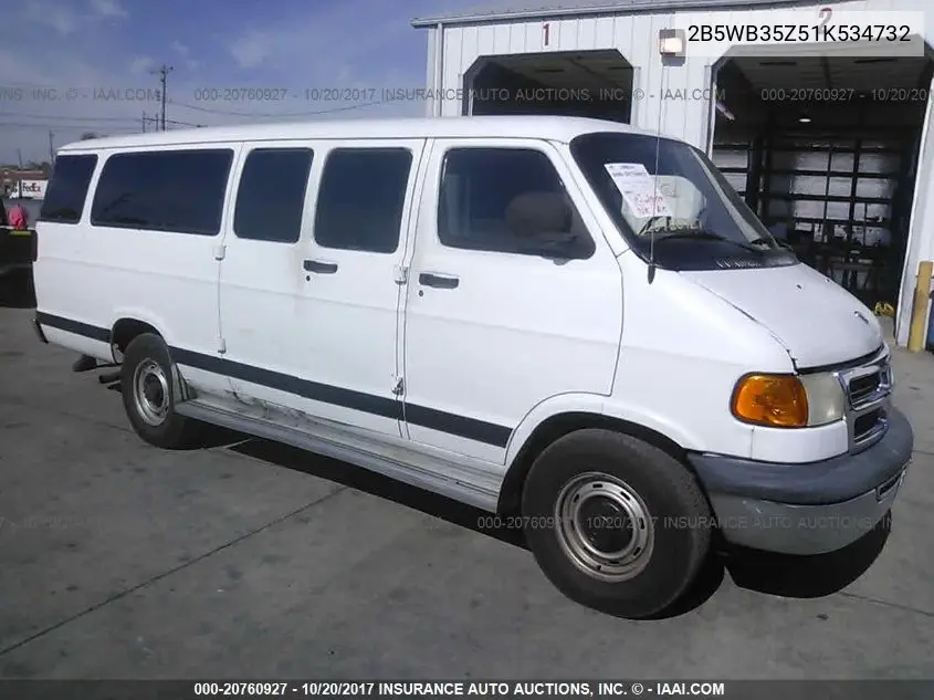 Dodge RAM Van (III)