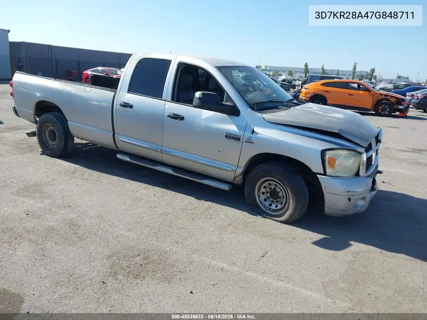 Dodge RAM (DR)