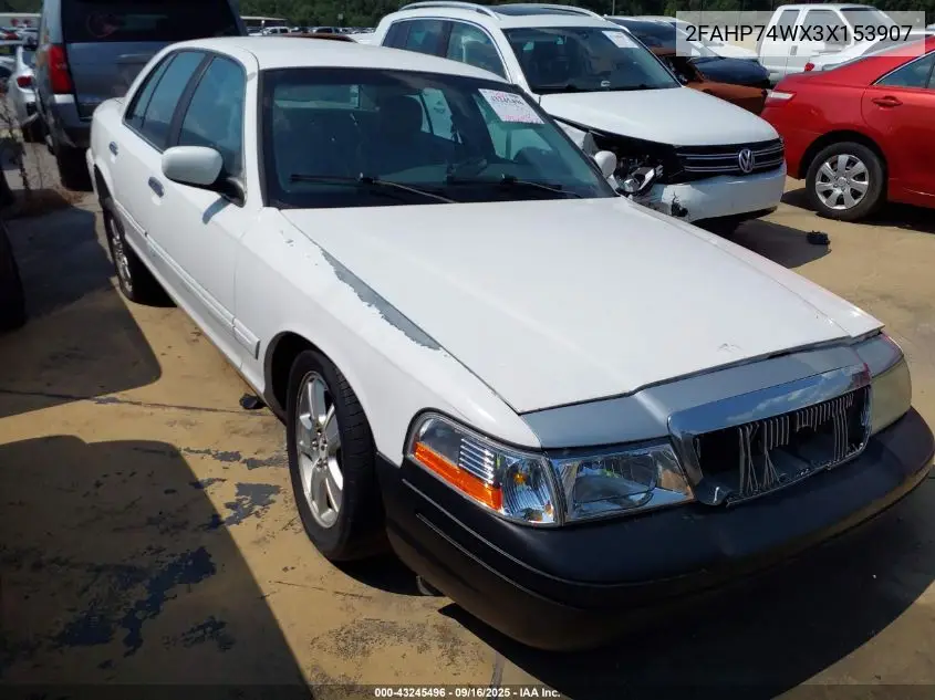 Ford Crown Victoria (II)