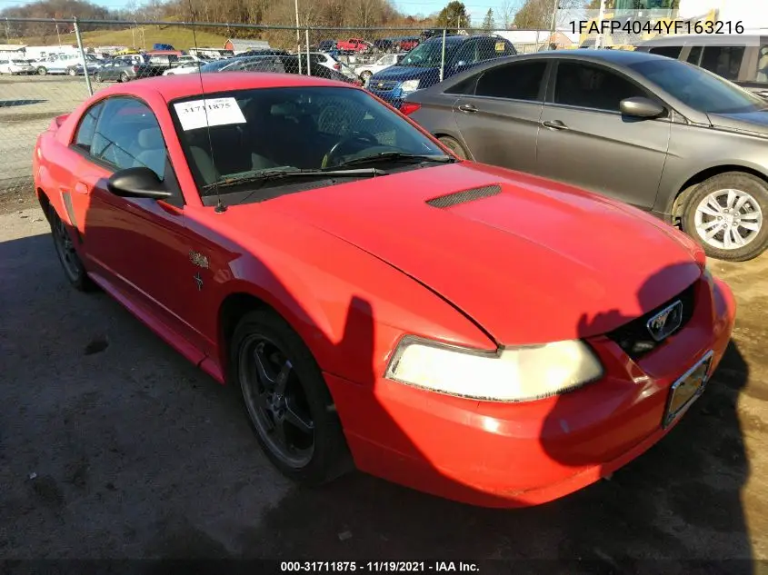Ford Mustang (IV)