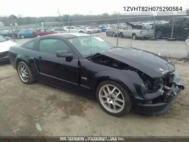 Ford Mustang (V)