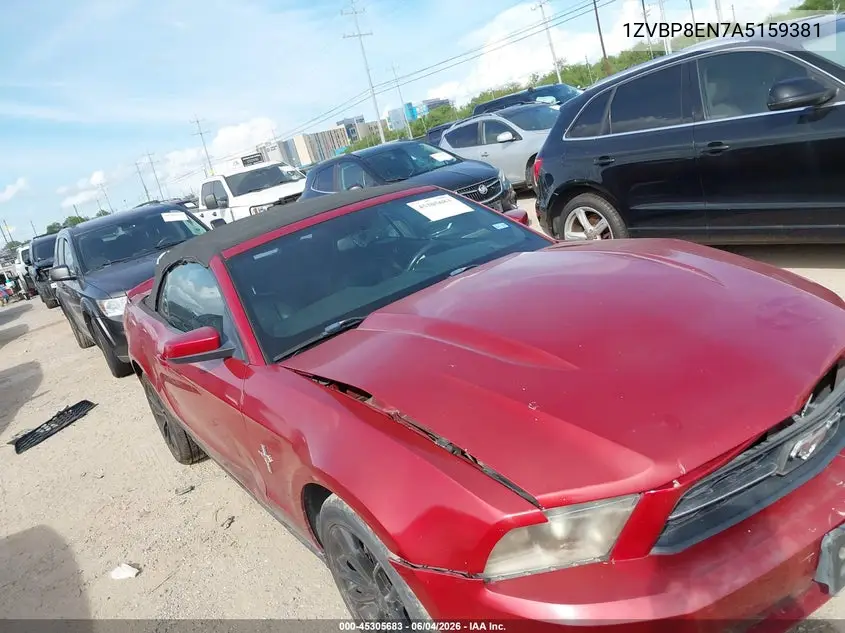 Ford Mustang (V)