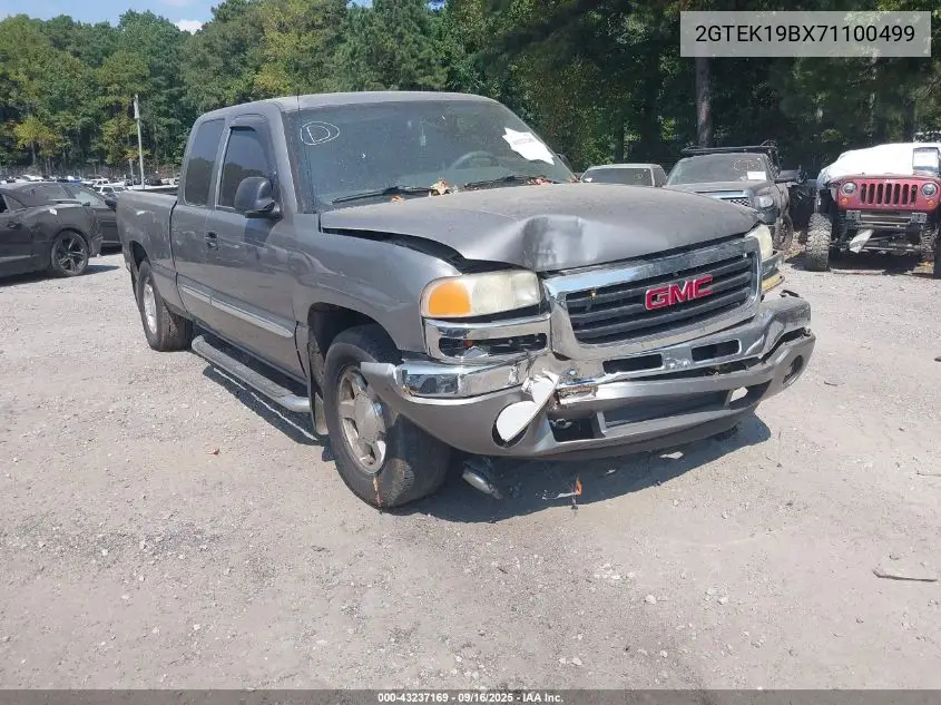 GMC Sierra (GMT800)