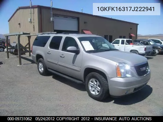 GMC Yukon (GMT900)