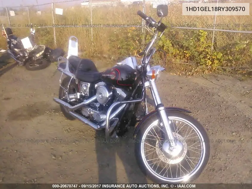 Harley-Davidson wide glide