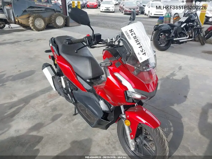 Honda x-adv
