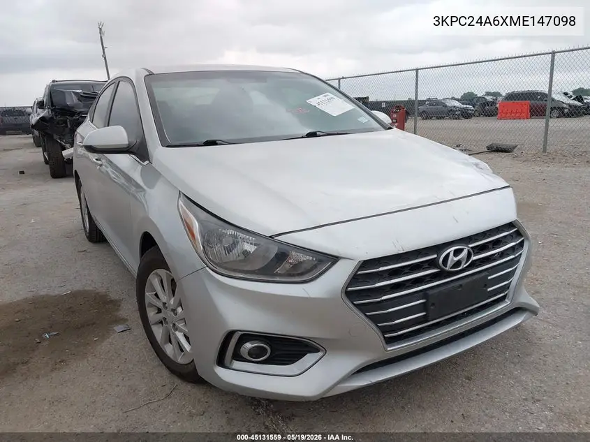 Hyundai Accent (V)