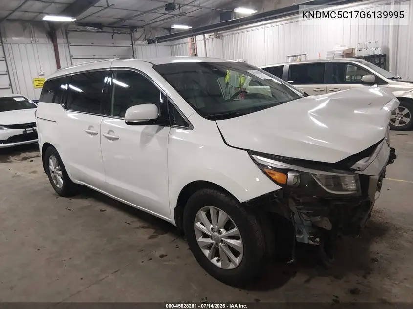 Kia Sedona (III)