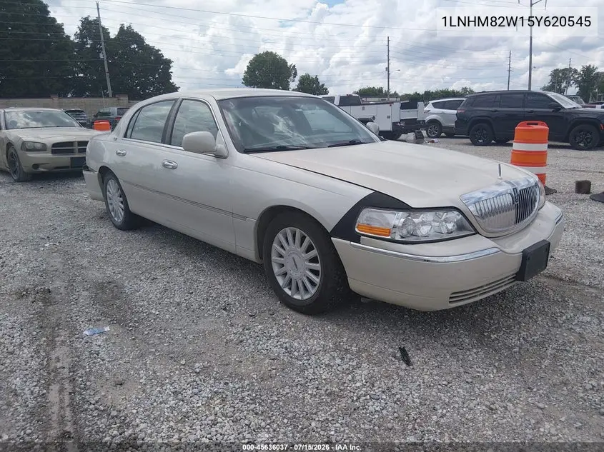 Lincoln Town Car (III)