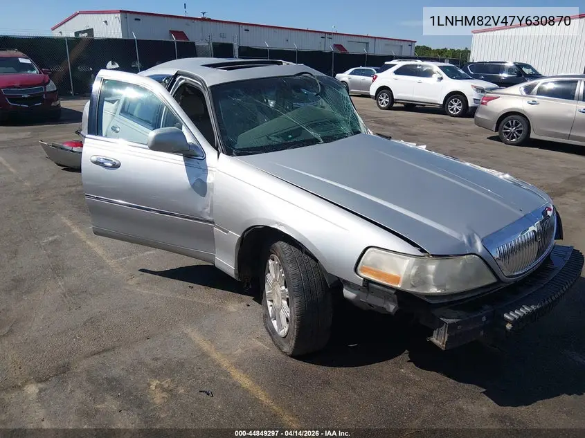 Lincoln Town Car (III)