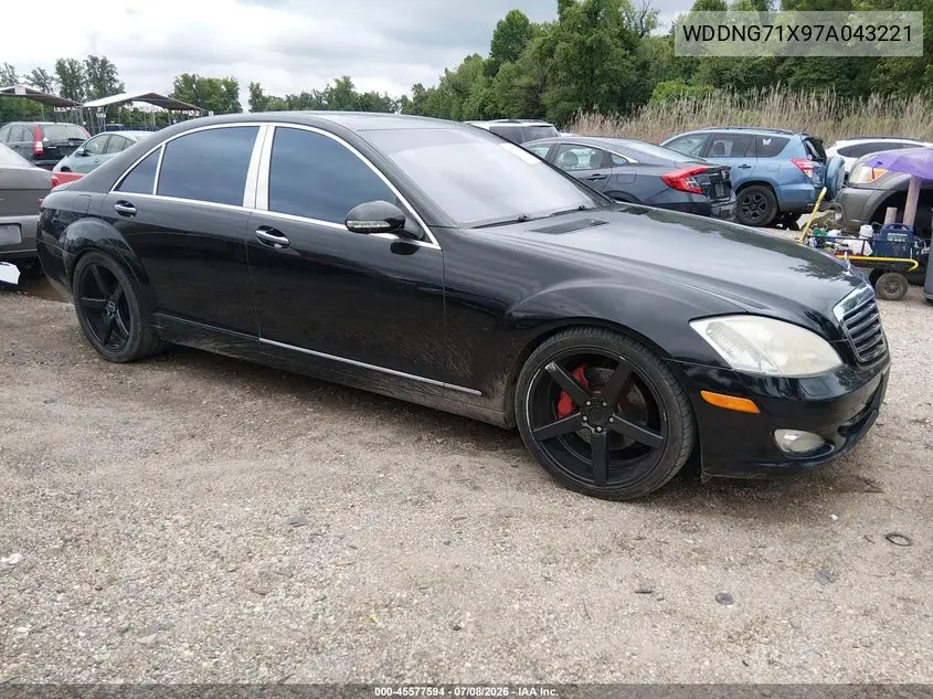 Mercedes-Benz S-klasse (W221)