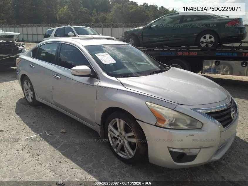 Nissan Altima (L32)