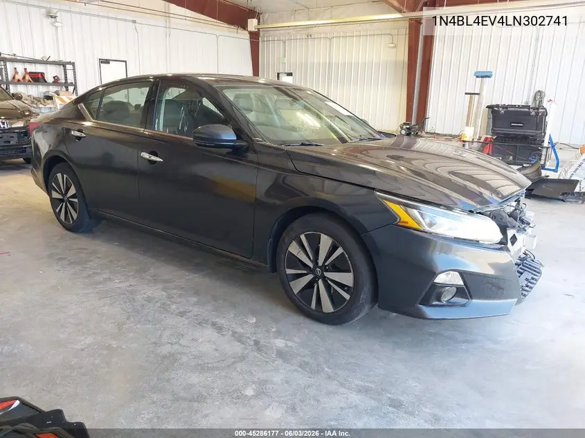 Nissan Altima (L34)