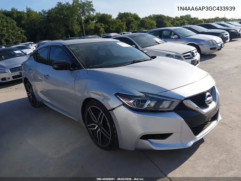 Nissan Maxima (A36)