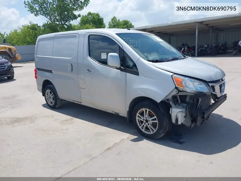 Nissan NV200 (NV200)