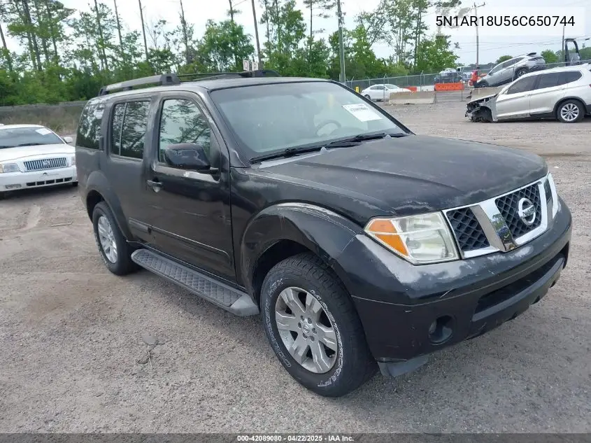 Nissan Pathfinder (III)