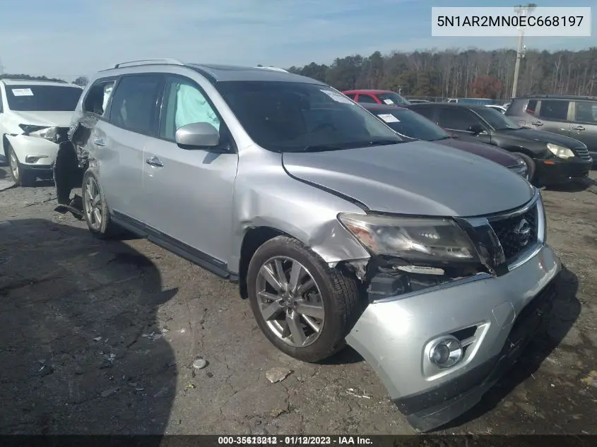 Nissan Pathfinder (III)