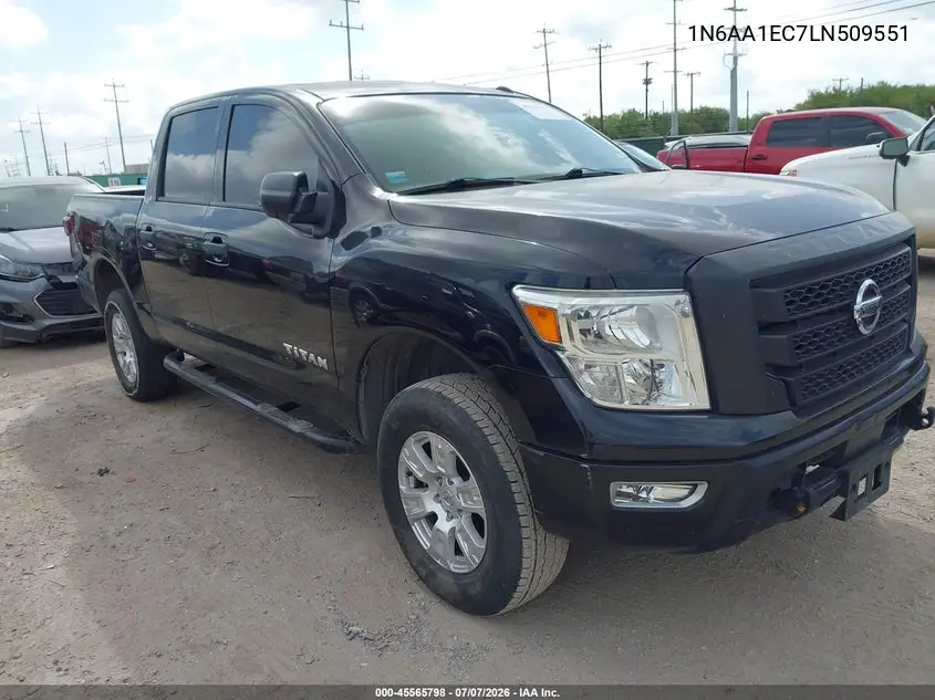 Nissan Titan (II)