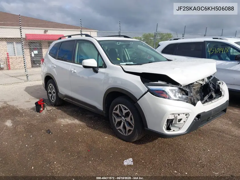 Subaru Forester (V)