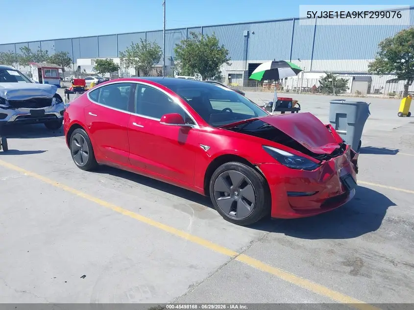 Tesla Model 3 (I)