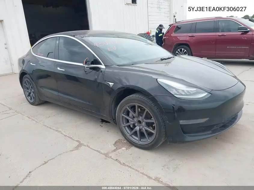 Tesla Model 3 (I)