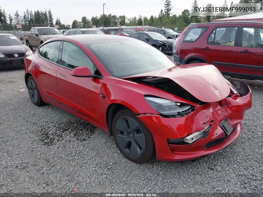 Tesla Model 3 (I)