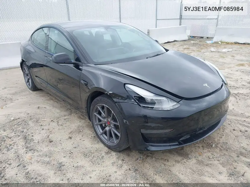 Tesla Model 3 (I)