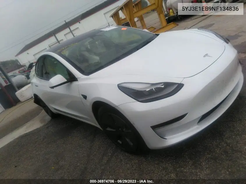 Tesla Model 3 (I)