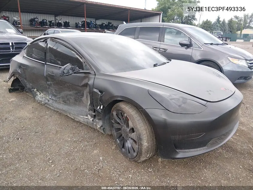 Tesla Model 3 (I)