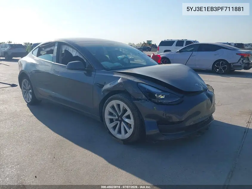Tesla Model 3 (I)