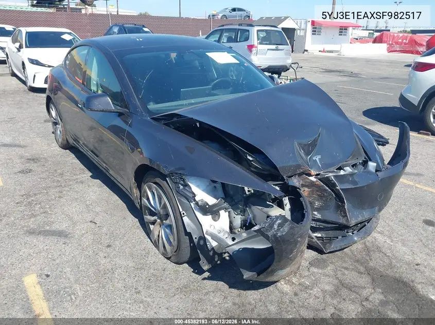 Tesla Model 3 (I)