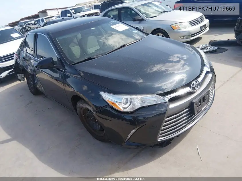 Toyota Camry (XV70)