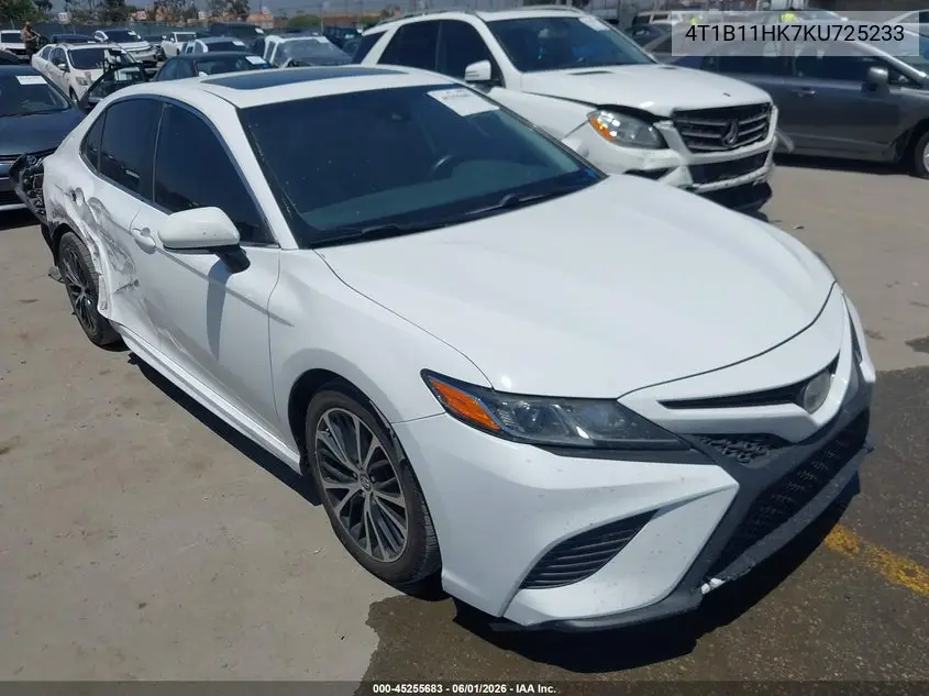 Toyota Camry (XV70)